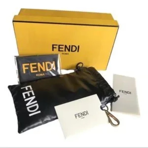 Fendi Accessories Fendi Large Pouch Sunglasses Case With Box And